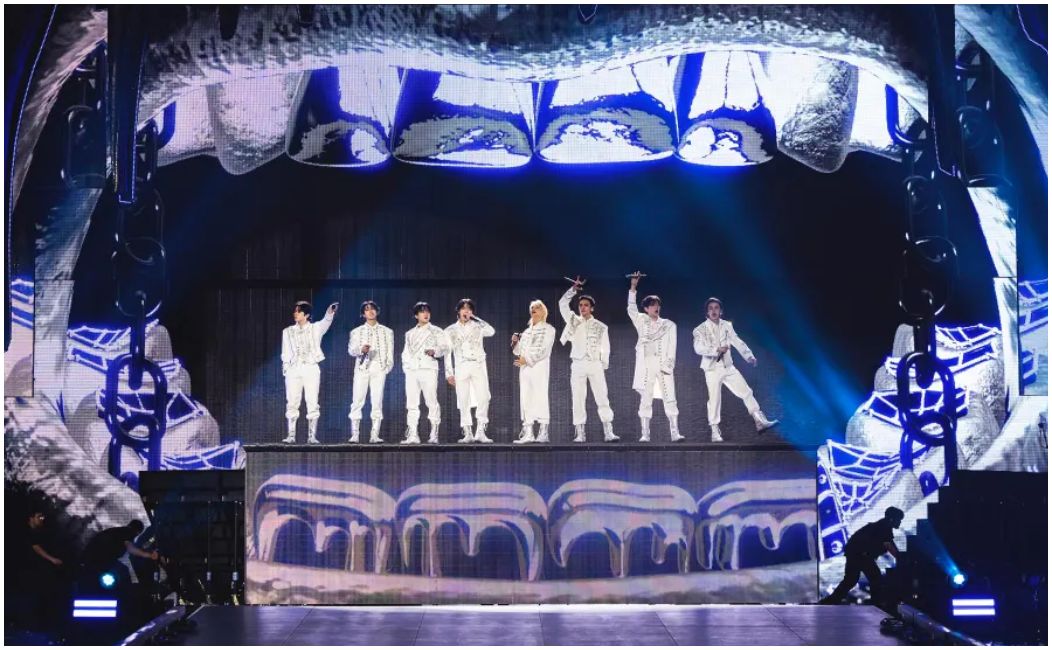 Stray Kids: The Dominate Experience